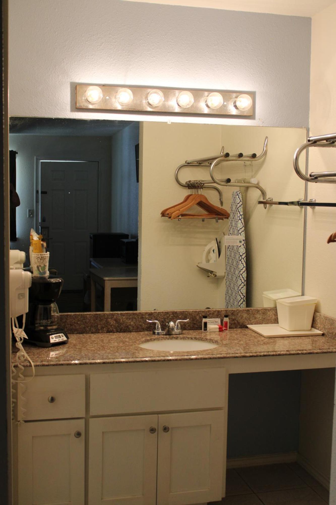 Victoria Palms Inn And Suites Donna المظهر الخارجي الصورة